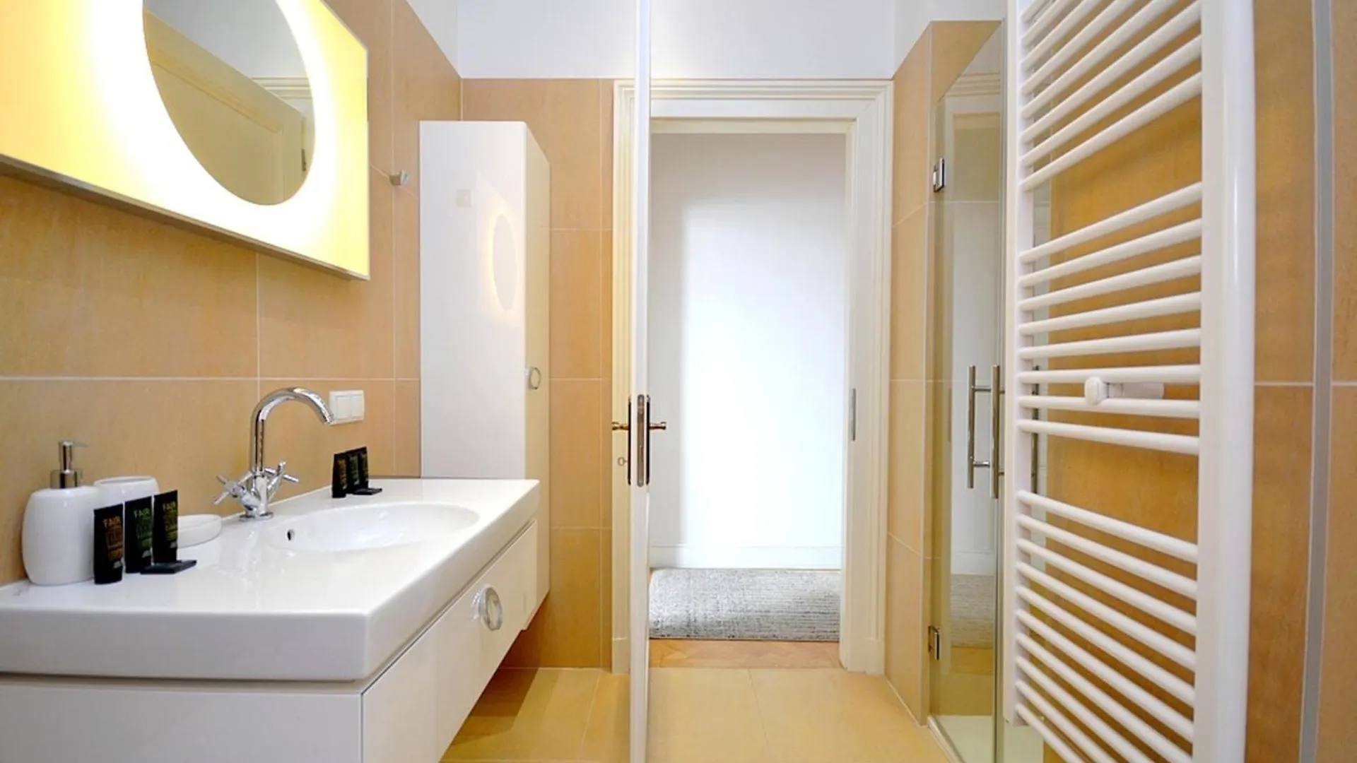 Vienna Residence, Pettenkofengasse - Landstrasse #6299 0*,  Austria